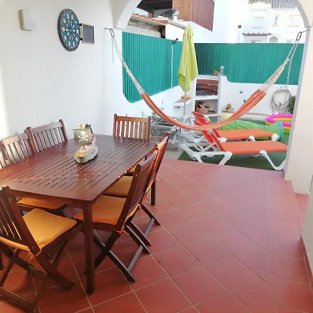 Дом отдыха Marreiro's House Algarve - Child Friendy - Private Pool *