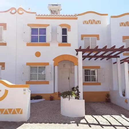 Feriehus Marreiro's House Algarve - Child Friendy - Private Pool *