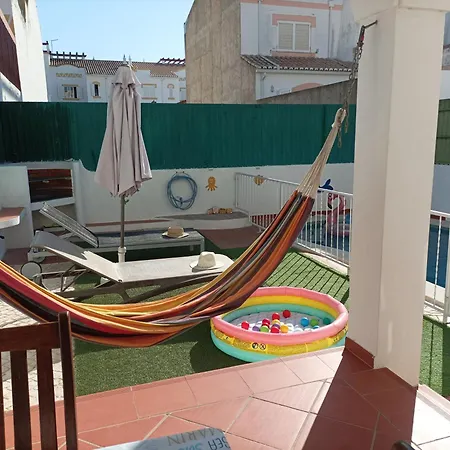 펜션 Marreiro's House Algarve - Child Friendy - Private Pool *