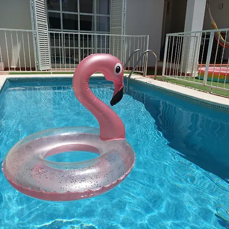 펜션 Marreiro's House Algarve - Child Friendy - Private Pool *