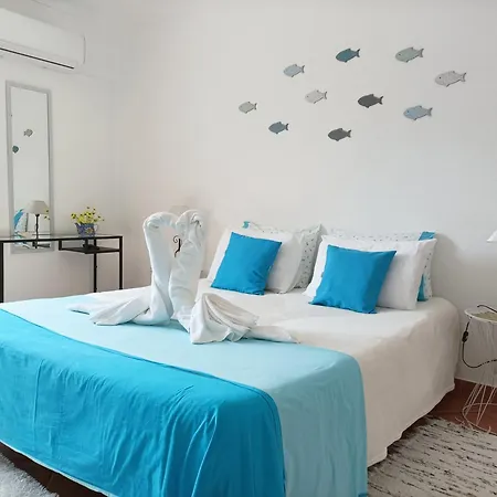 Дом отдыха Marreiro's House Algarve - Child Friendy - Private Pool