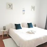 Marreiro's House Algarve - Child Friendy - Private Pool בית נופש *